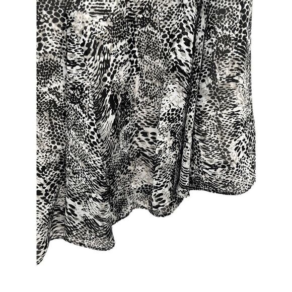 Chico’s size 3 (vanity size ) - Picture 12 of 16